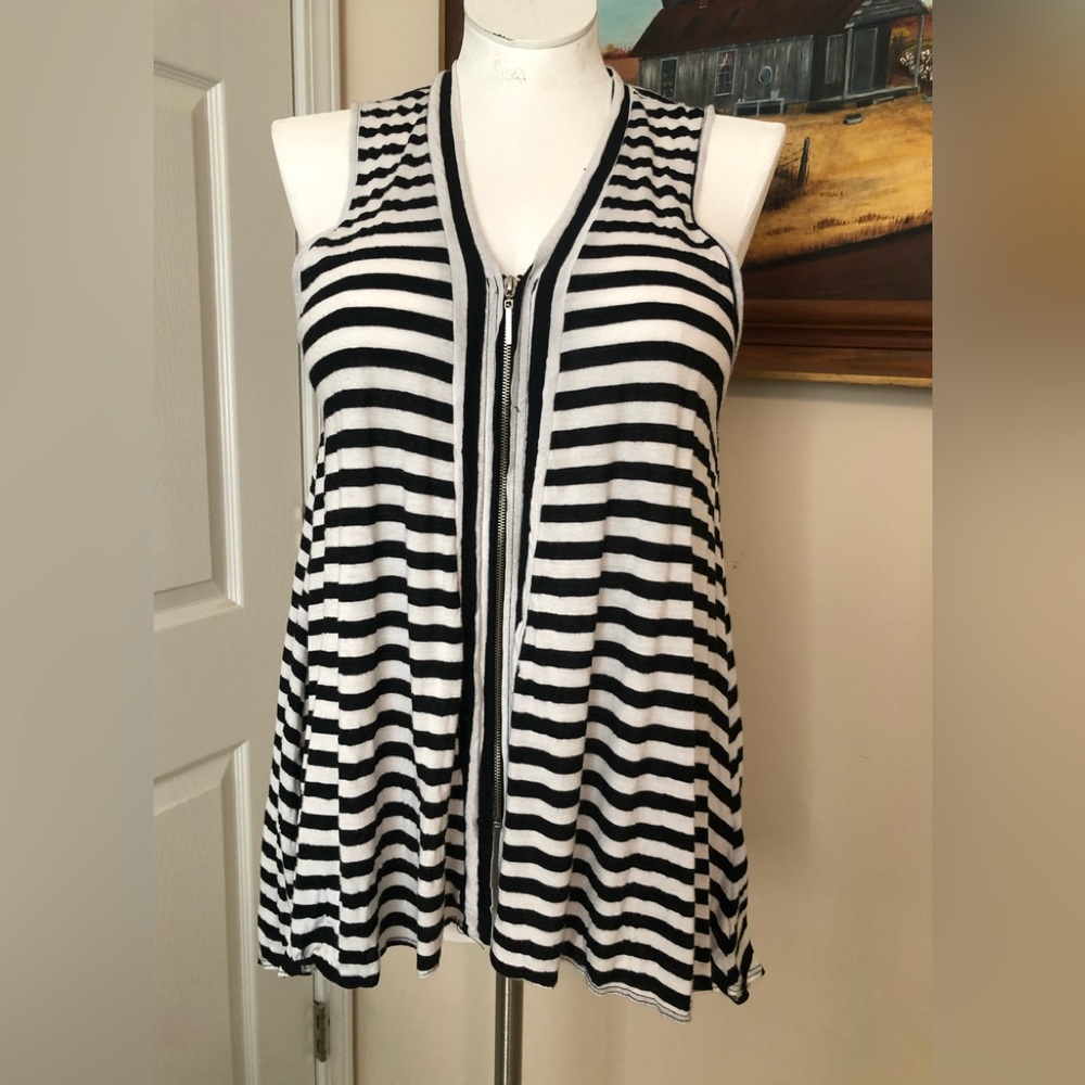 Comfy USA striped vest/ accent clothing
